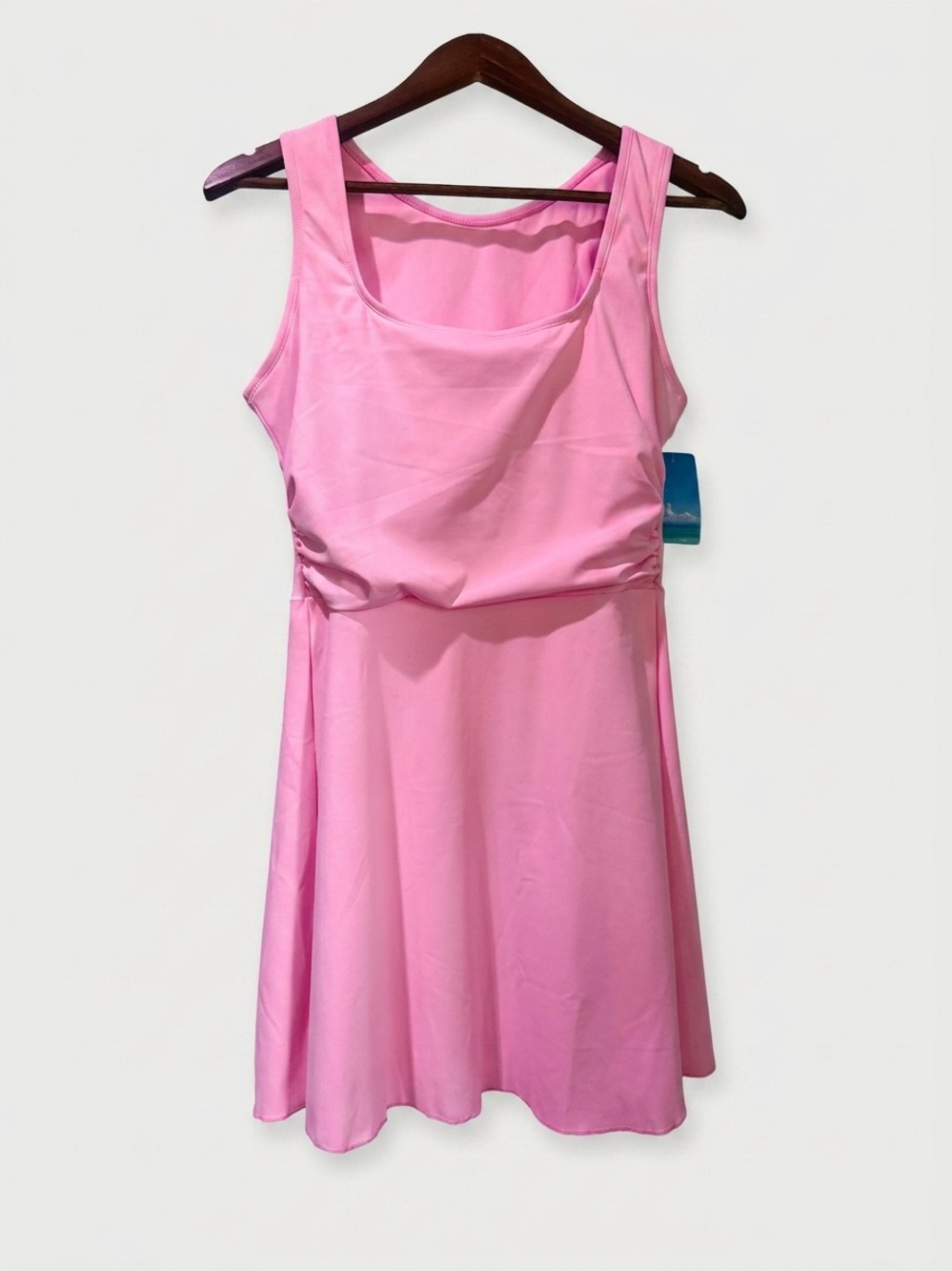Scoop‎ Neck Pink Athletic Dress with Skirted Silhouette